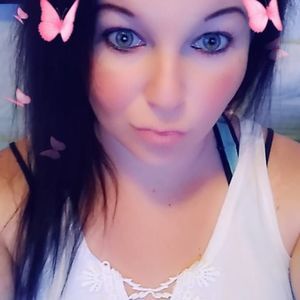 Meet your Posher, Nikki